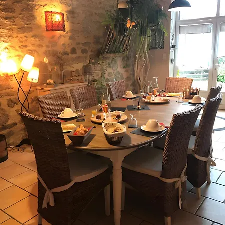 Domaine De La Menie 3* Saint-Malo-du-Bois