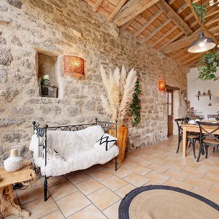 B&B Domaine De La Menie Saint-Malo-du-Bois