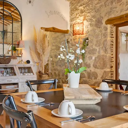 B&B Domaine De La Menie