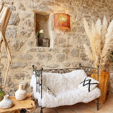 Domaine De La Ménie Bed and breakfast Saint-Malo-du-Bois